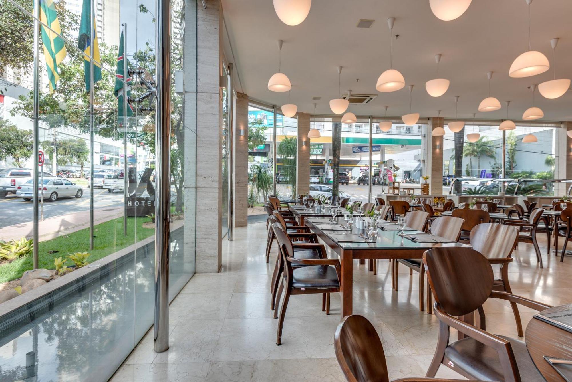K Hotel Гояния Экстерьер фото